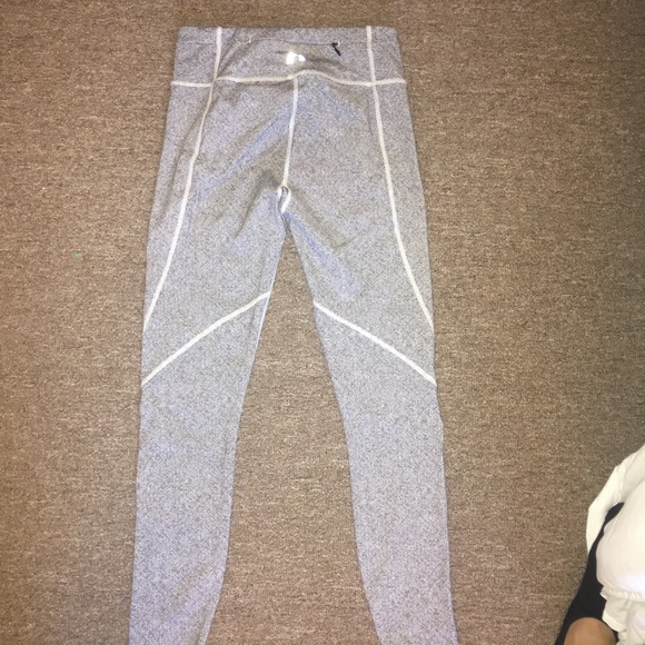 Varley Bates Tight - Picture 5 of 6